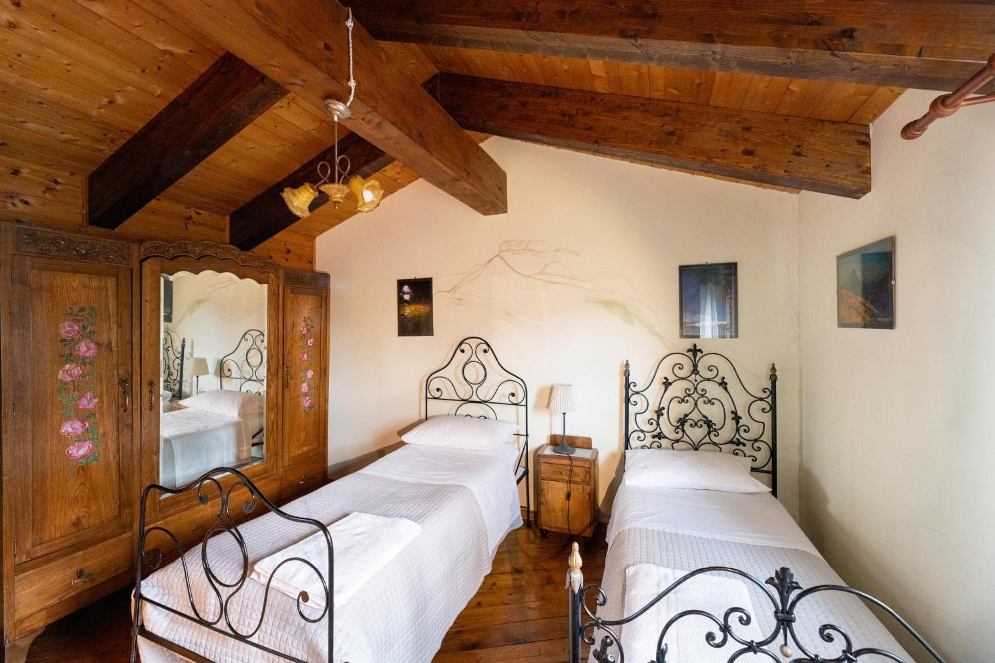 Palazzo Previtera Hotel Linguaglossa Room photo